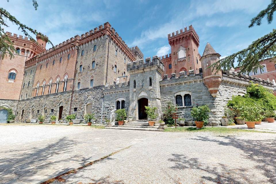 Castello di Valenzano 3d tour