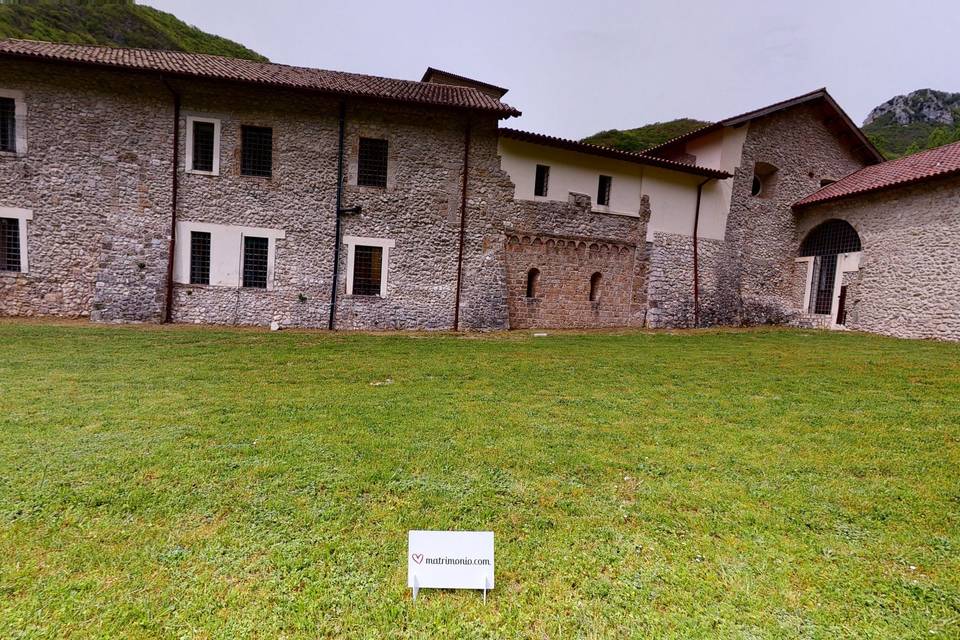 Abbazia Ss. Quirico e Giulitta 3d tour