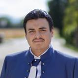 Victor