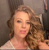 Evelyne