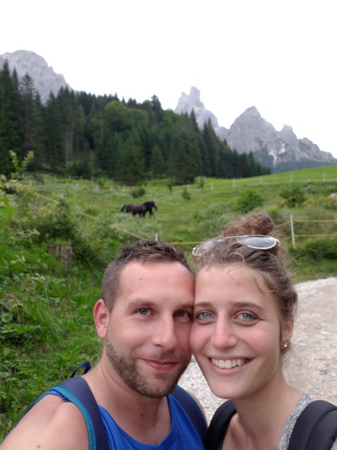 Ragazze, qualcuna di voi ha un pò di differenza di età con il partner ?le foto ! 12