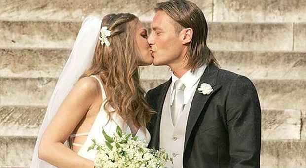  🔹 Coppia n.5: Ilary Blasi e Totti