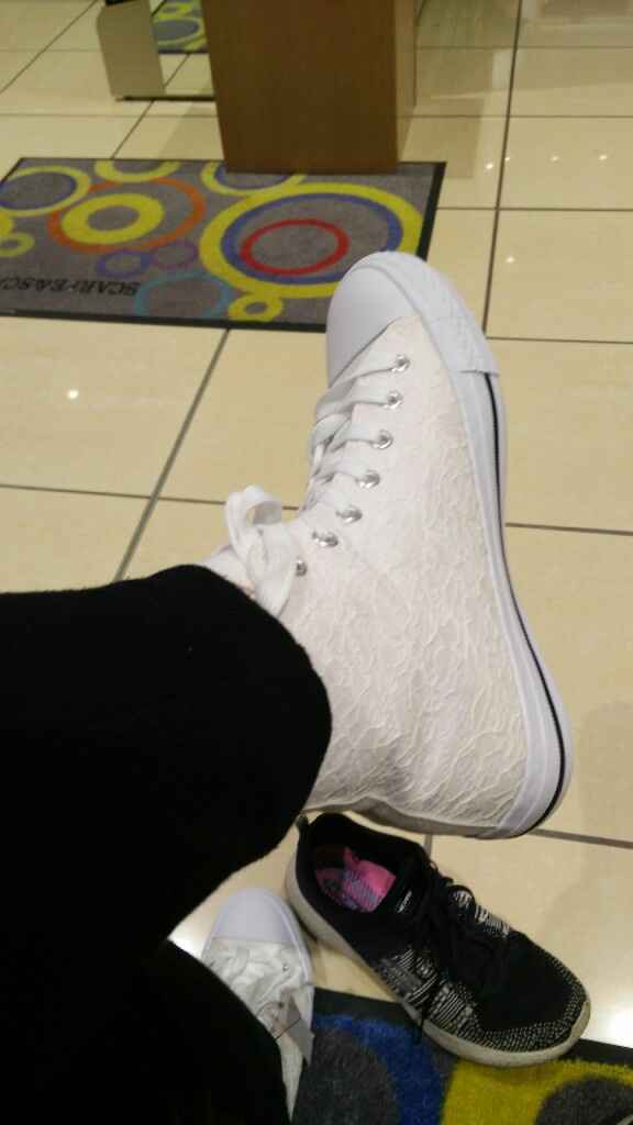 Dubbio scarpe!!! - 1