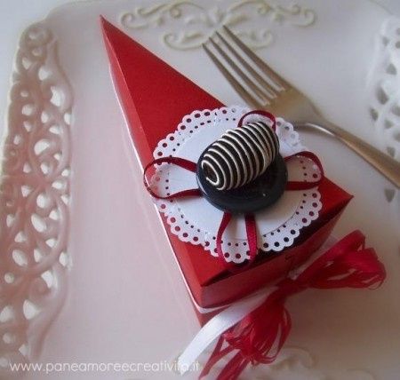 scatoline a forma di torta 