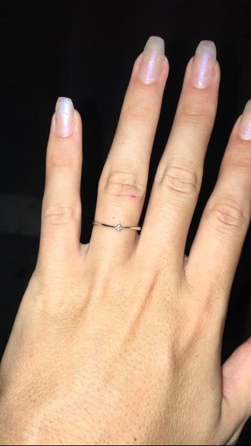 E ora mostraci una foto del tuo anello di fidanzamento! 11