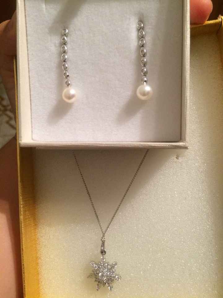 Vediamo i vostri orecchini !!!!! - 1