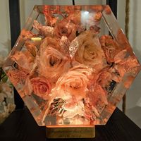 lampada in resina con il tuo bouquet - 5