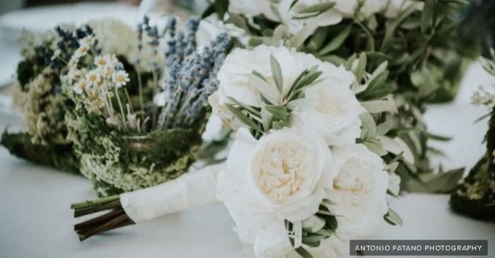 Come richiedere un preventivo ad hoc per i fiori delle tue nozze 👇 1