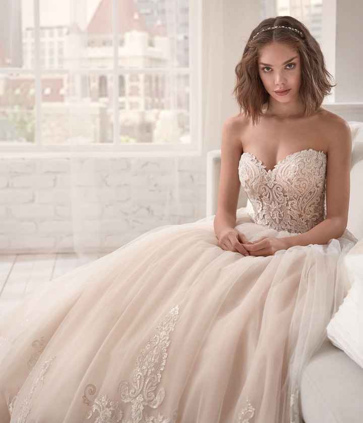 B - Jolies 2020 JOA20671 Taglio Principessa, Scollo Cuore