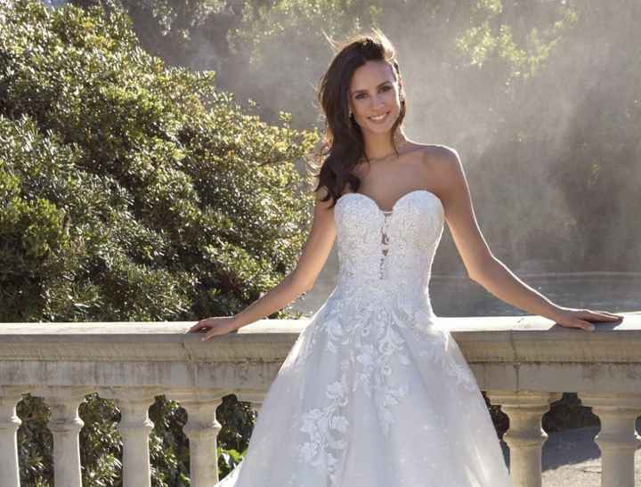 Sfida Admin: lo scollo stile principessa - 3