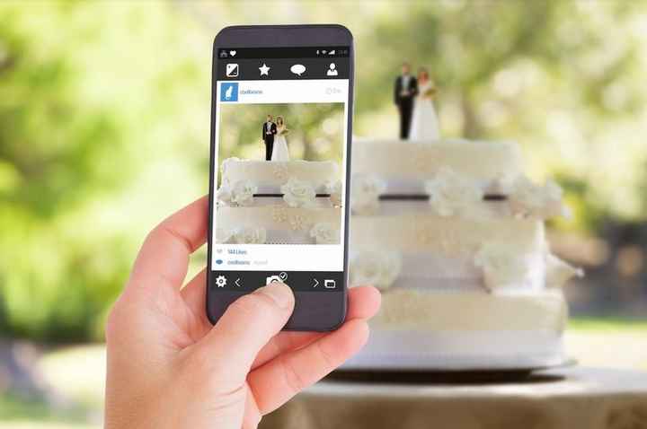 Chi dei due è più social? - 1