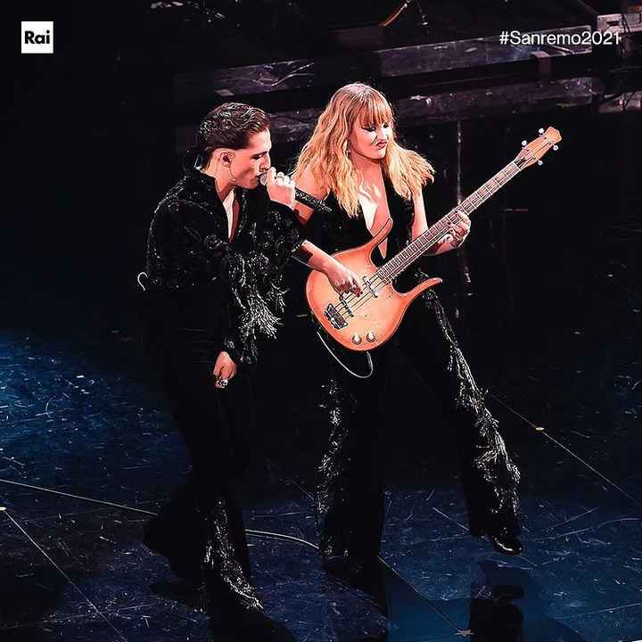 Quale look di Sanremo 2021 ti è piaciuto di più? - 9