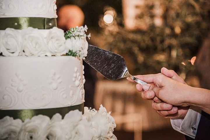Per il taglio della torta... - 1