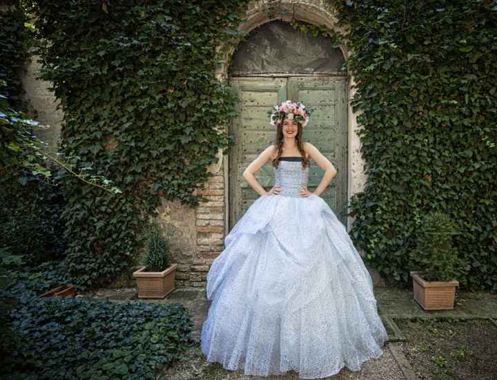 Abito da sposa a tema teatro: 👏 o 🍅? - 1