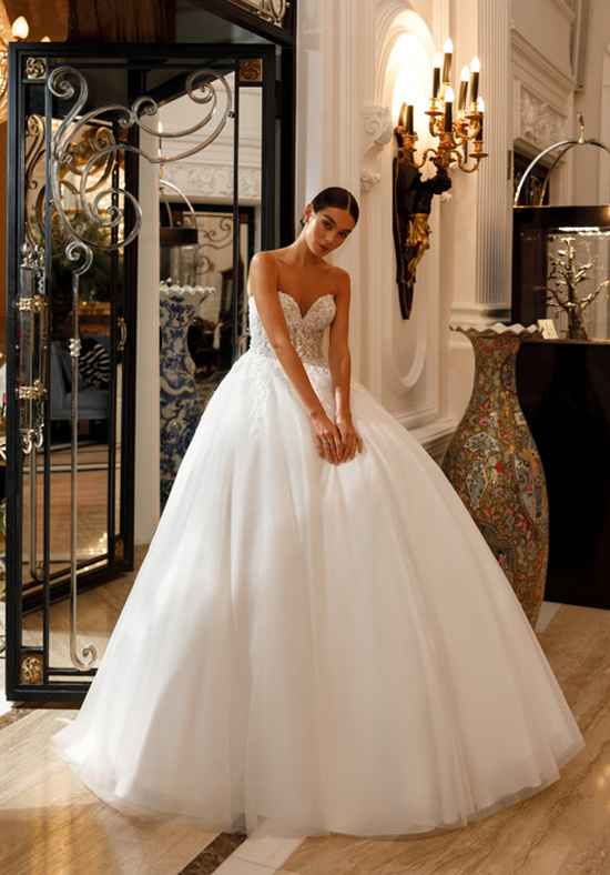 Loren Bridal Wear: top o flop? - 1