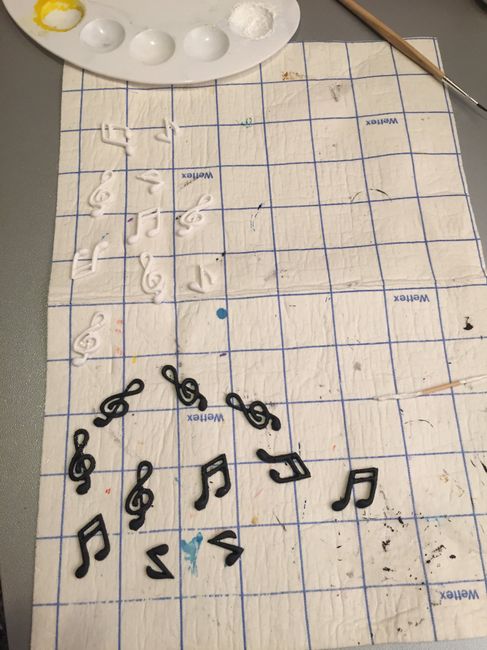 Tutoria realizzazione gessetti segnaposto musicali - 6
