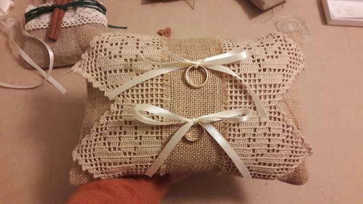 Cuscino porta fedi - 1