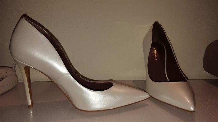 Sono curiosa di vedere le vostre scarpe. .. - 1