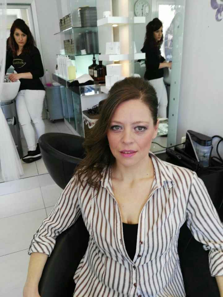 Trucco e parrucco. - 1