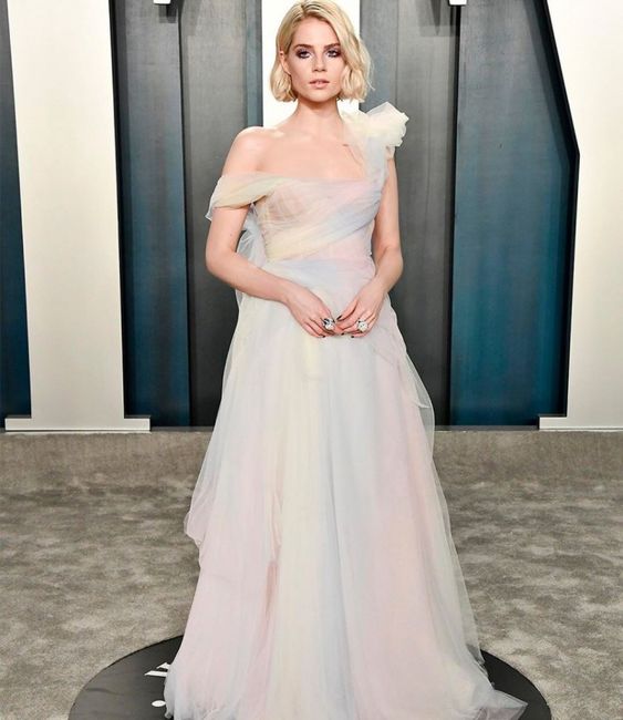 L'Oscar 2020 al miglior vestito da sposa del red carpet va a .... 10