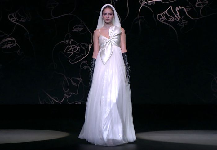 In esclusiva per voi la sfilata di abiti da sposa di Sophie et Voilà per la Valmont Barcelona Bridal Fashion Week 2