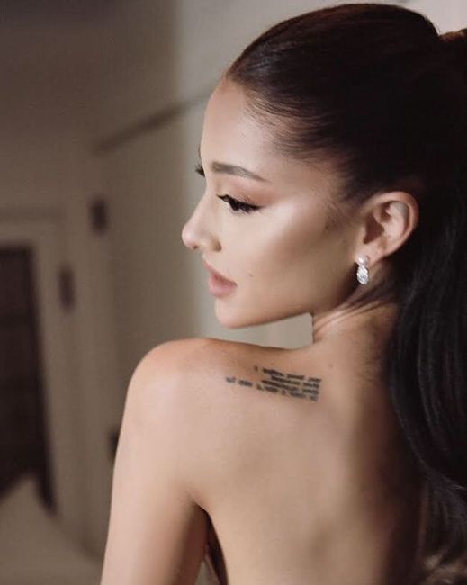 Ecco a voi il sexy abito da sposa di Ariana Grande! 👰 - 1