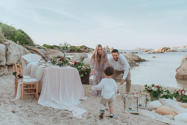 La romantica proposta di matrimonio in spiaggia di Roberto Gagliardini alla sua fidanzata Nicole Ciocca 💍 6