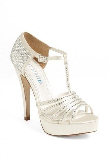 Scarpe da sposa bianche, quale preferisci? - Moda nozze ...