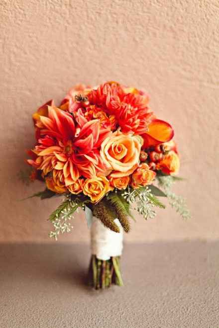 Bouquet da sposa color arancione n.1