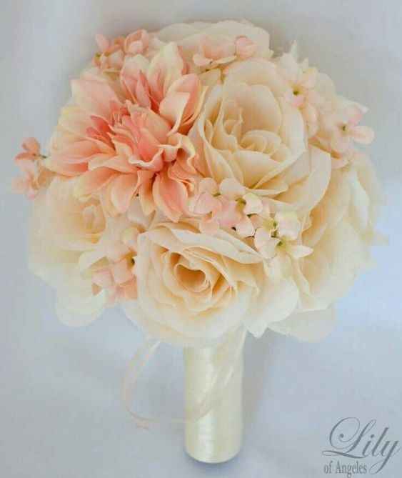 Bouquet da sposa color pesca n.1