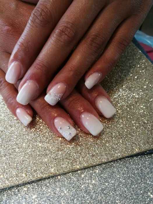 B) Manicure sposa classica n. 2