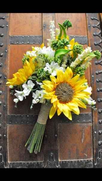 Bouquet con fiori di campo per le nozze n. 1