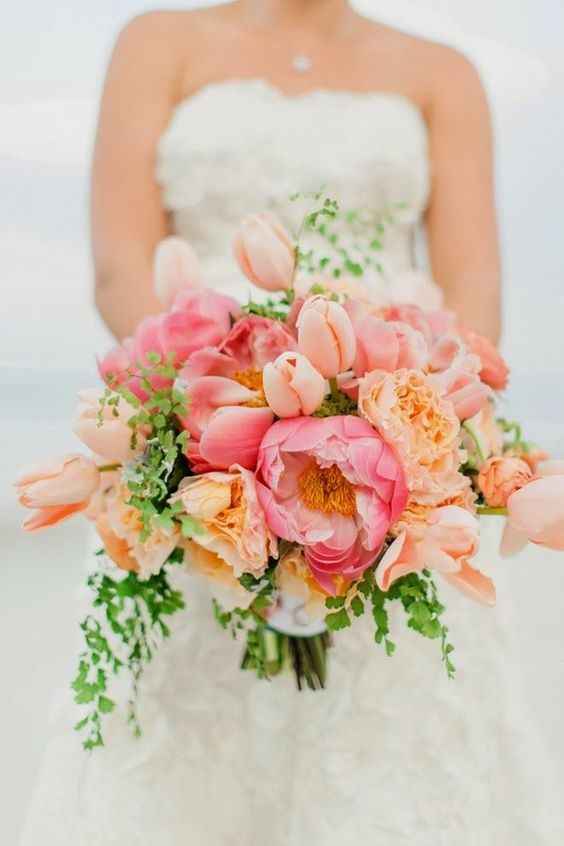 Wedding bouquet living coral