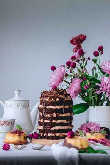 Naked cake con nutella e cioccolata