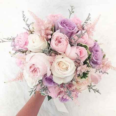 Bouquet sposa per nozze a tema Disney Rapunzel