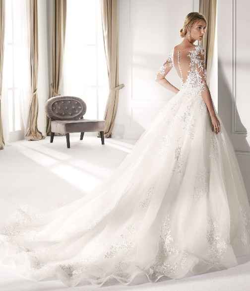 Strascico abito da sposa B