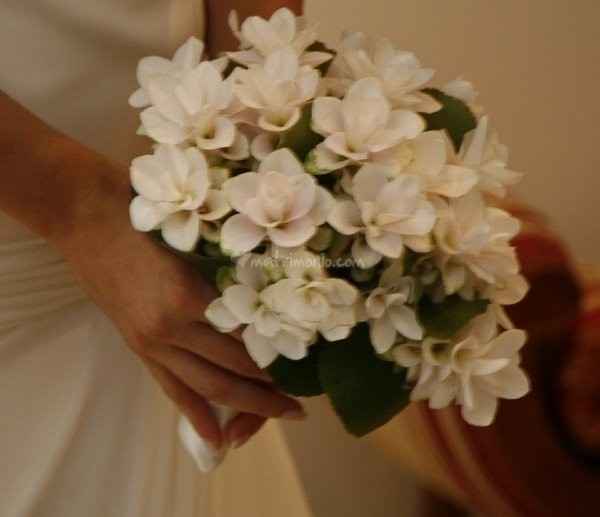 8) Bouquet sposa con curcuma