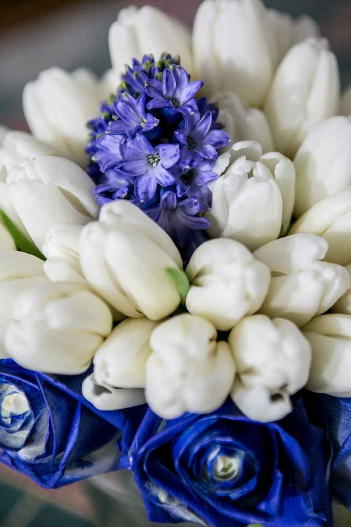 Bouquet bianco e blu - 1