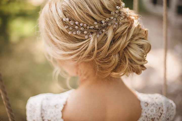 Tendenze 2020 - accessori per capelli sposa