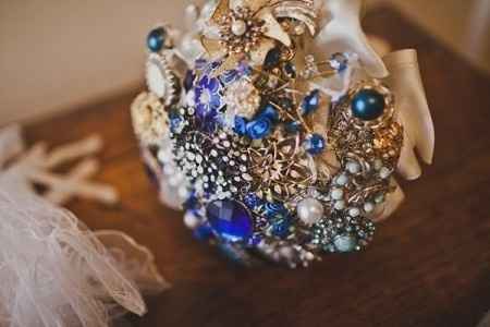 https://www.matrimonio.com/forum/15-motivi-per-adorare-il-bouquet-gioiello--t78344