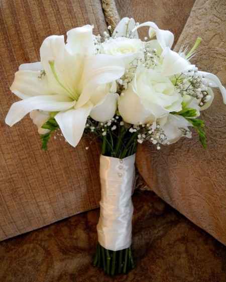 Bouquet gigli bianco e nero