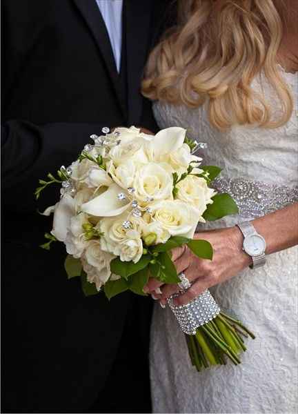 Il tuo look sposa in base al tuo fisico: il bouquet