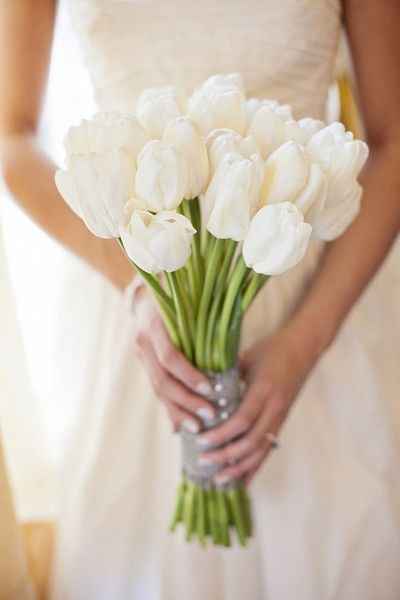 Il tuo look sposa in base al tuo fisico: il bouquet