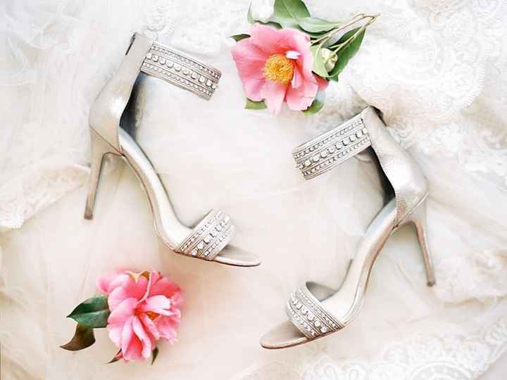 D. E tu quanto ne sai di matrimoni? - Le scarpe