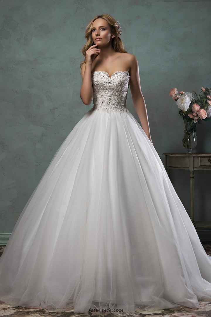 1) Abito da sposa di Amelia Sposa 2016