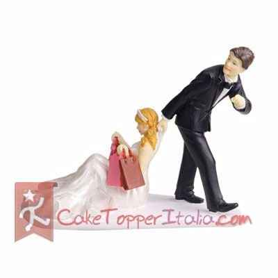 Cake topper che non scegliereste mai per la vostre torta nuziale