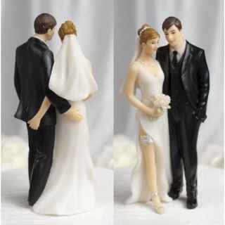 Cake topper che non scegliereste mai per la vostre torta nuziale