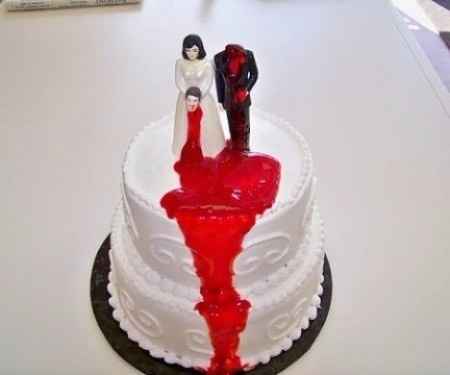 Cake topper che non scegliereste mai per la vostre torta nuziale