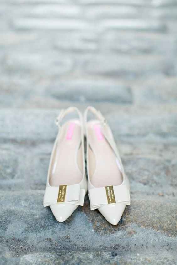 Sfida scarpe da sposa vintage quale preferisci?