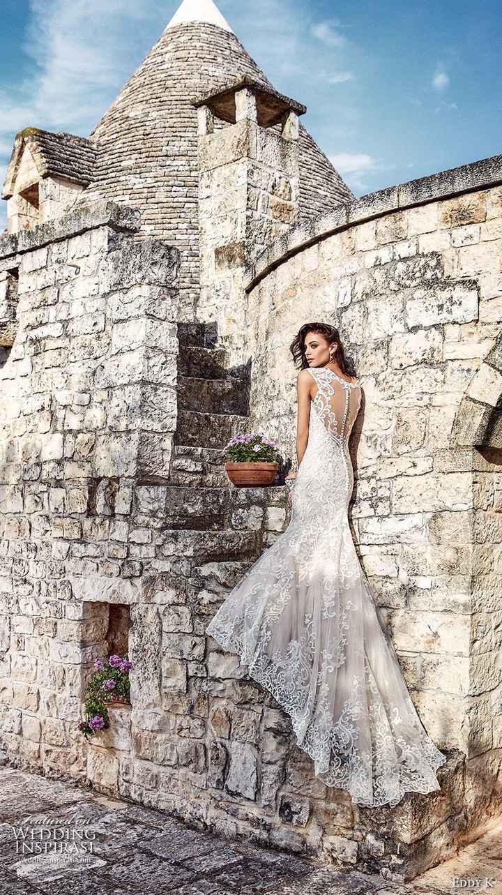 D) Abito da sposa di Eddy K. 2018